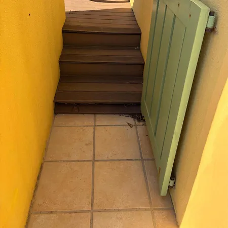 Bord De Face à La Mer, Lumineux, Grande Terrasse, Parking Privé, Climatisé Appartement Leucate