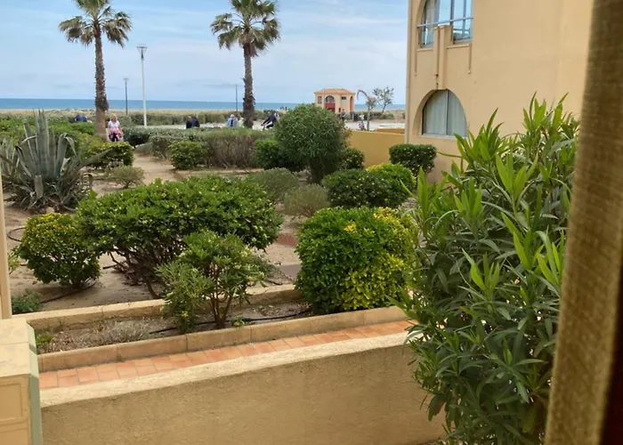 Bord De Face A La Mer, Lumineux, Grande Terrasse, Parking Prive, Climatise Daire Leucate