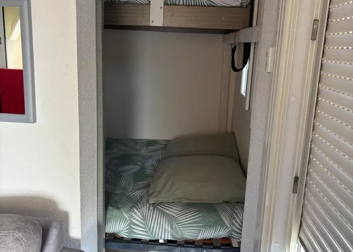 Bord De Face à La Mer, Lumineux, Grande Terrasse, Parking Privé, Climatisé * Leucate